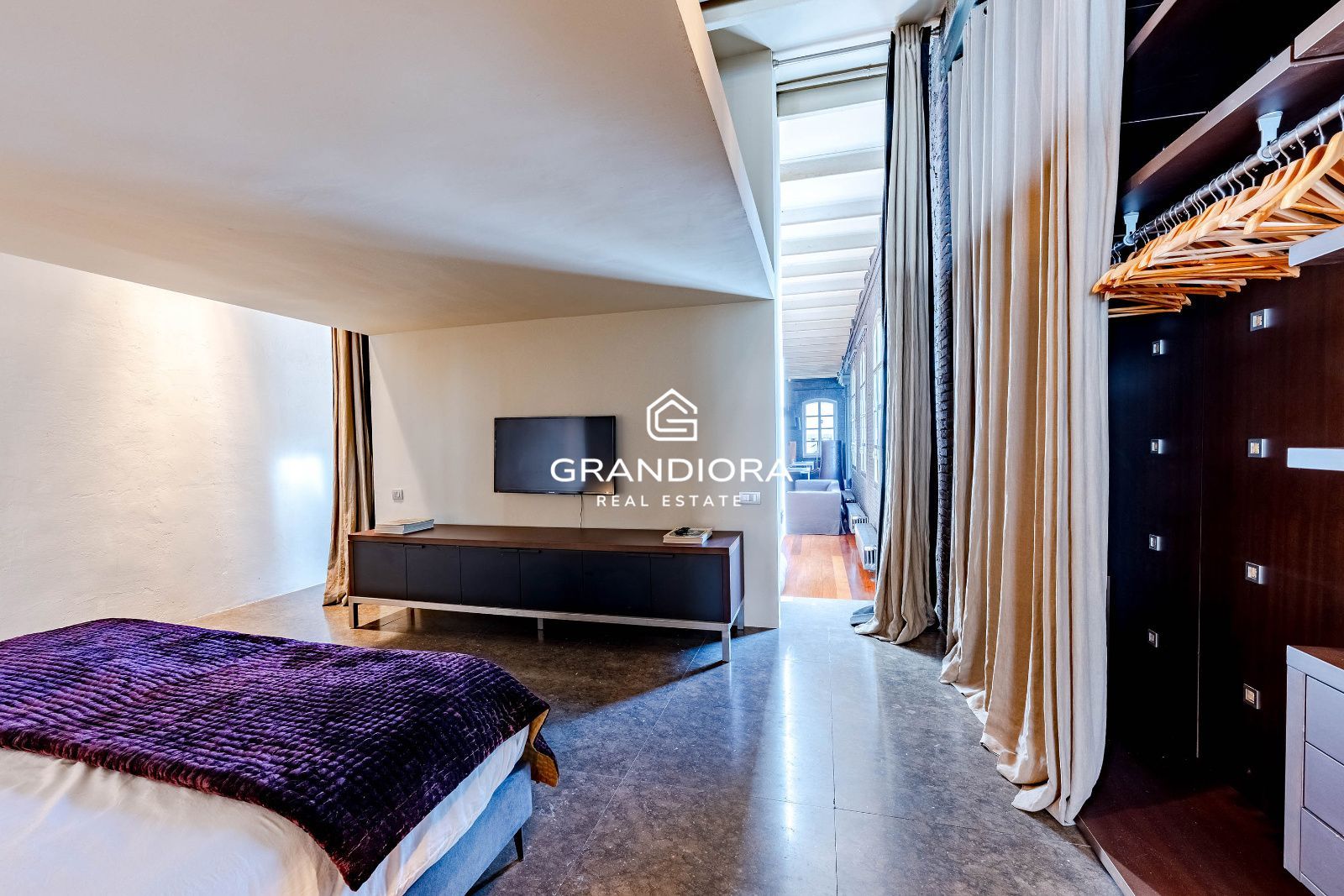 Penthouse Estilo Loft NY en el Passatge Sert: Un Escenario de Vanguardia e Historia en la Dreta de l’Eixample - Imagen 26