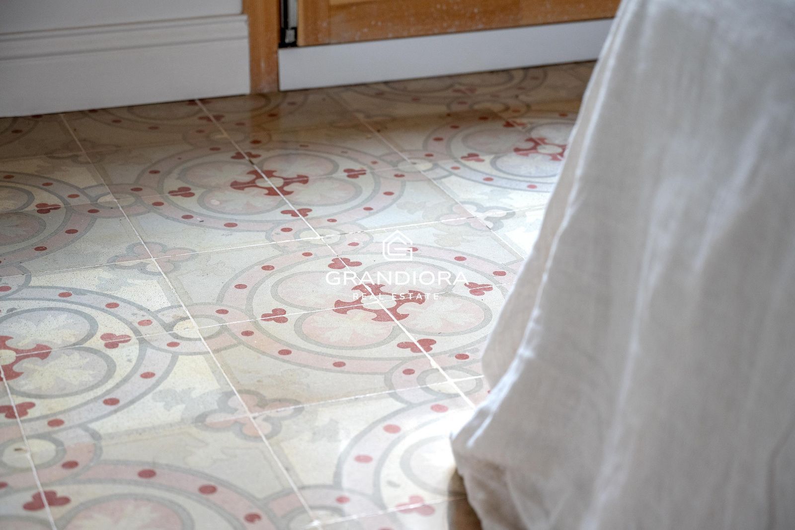 Piso reformado con terraza en la mejor zona de Eixample - Imagen 24
