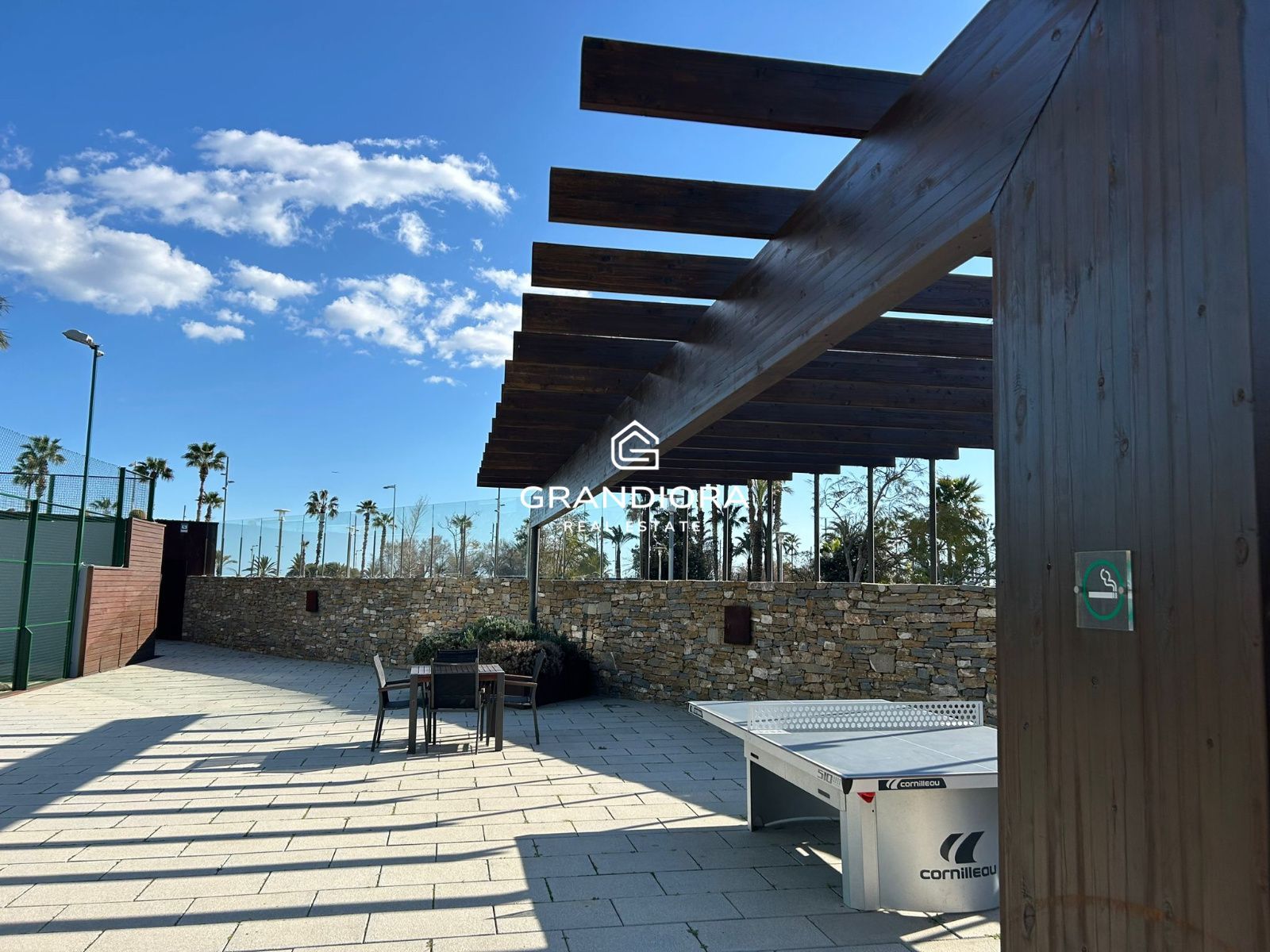 Exclusivo piso con terraza perimetral y vistas totales al mar en  la costa de Barcelona - Imagen 32