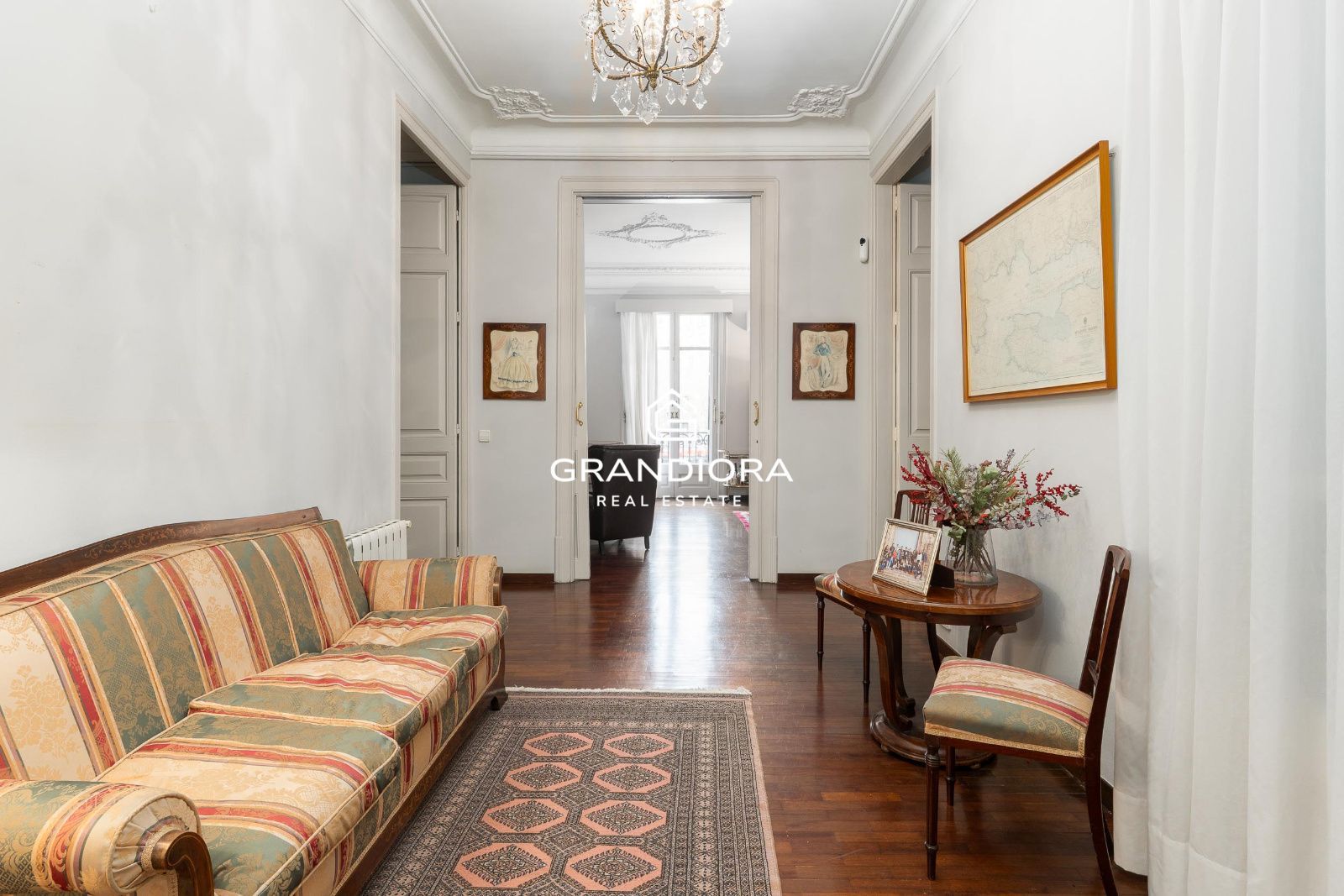 Exclusiva vivienda con carácter clásico en la Diagonal - Imagen 43