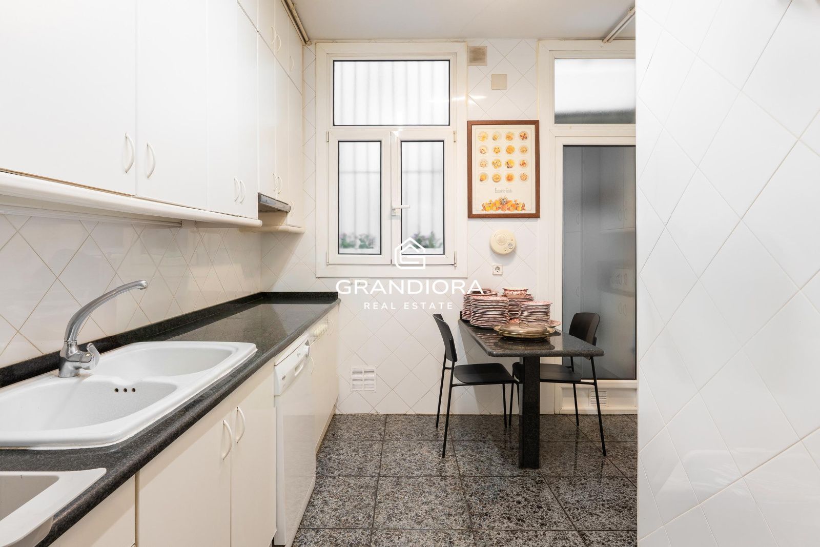 Exclusiva vivienda con carácter clásico en la Diagonal - Imagen 24