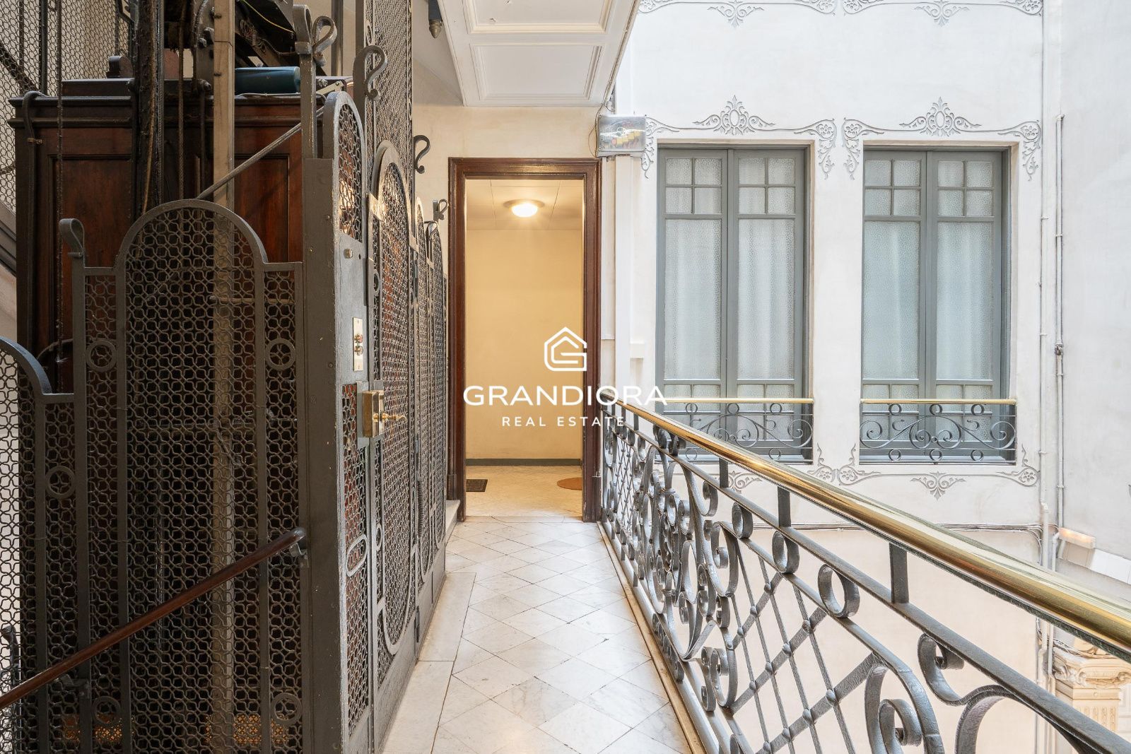 Exclusiva vivienda con carácter clásico en la Diagonal - Imagen 41