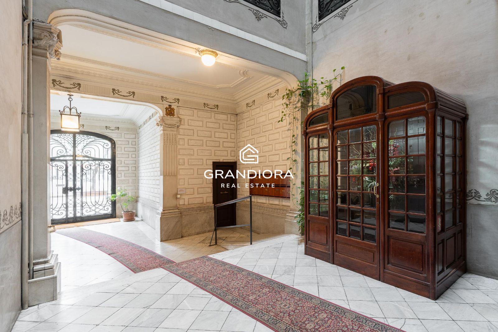 Exclusiva vivienda con carácter clásico en la Diagonal - Imagen 42