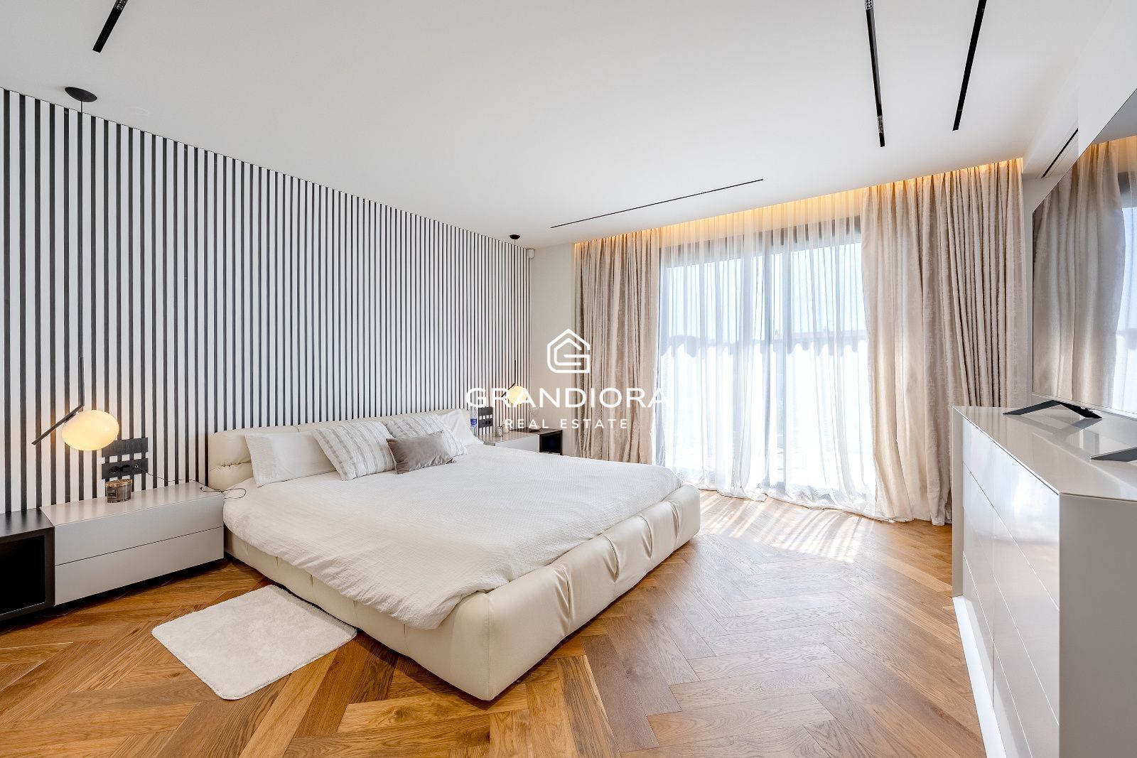 Villa de Lujo con Vistas al Mar, 5 hab. y Piscina Infinity en Sant Andreu de Llavaneres. - Imagen 21