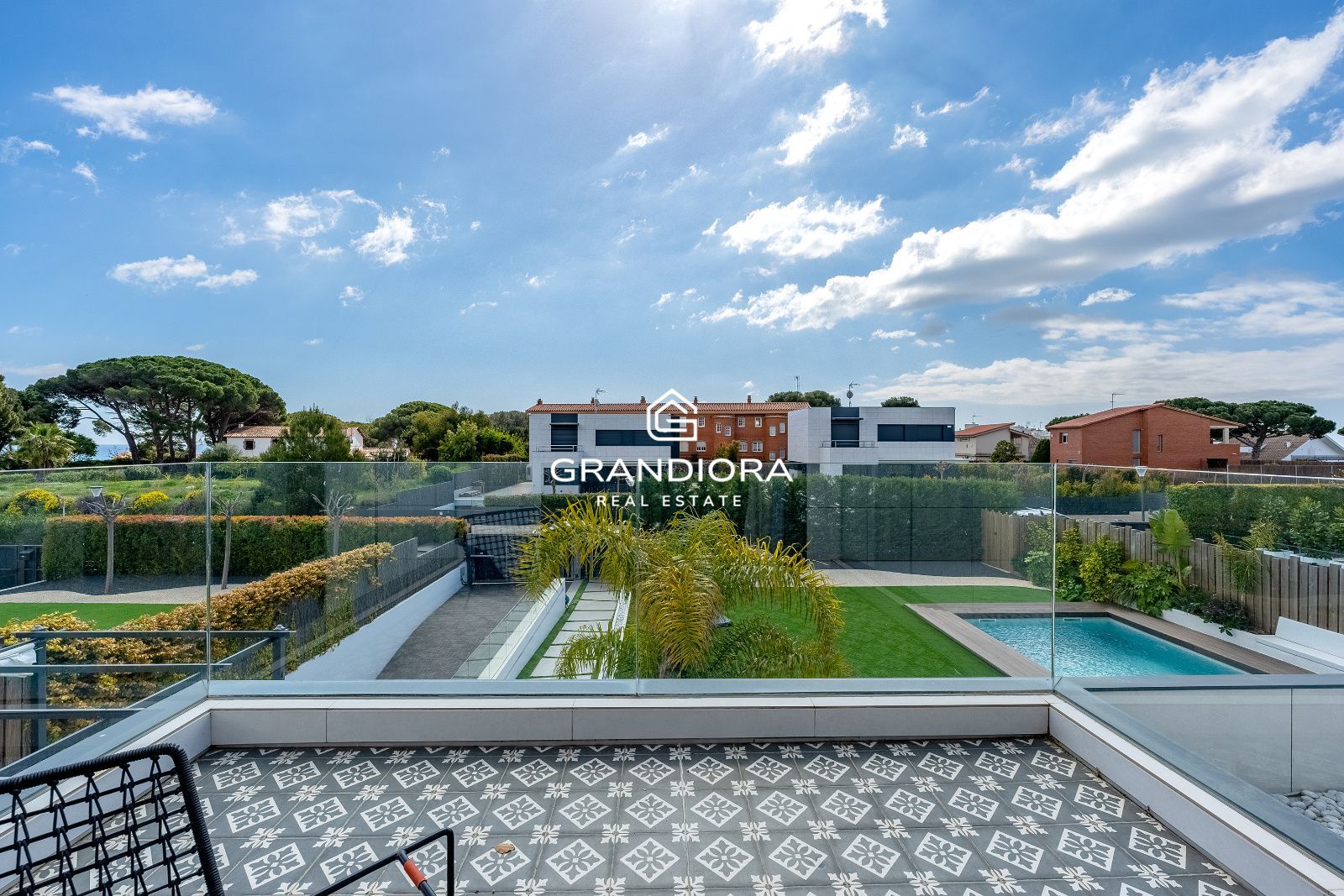 Villa de Lujo con Vistas al Mar, 5 hab. y Piscina Infinity en Sant Andreu de Llavaneres. - Imagen 47