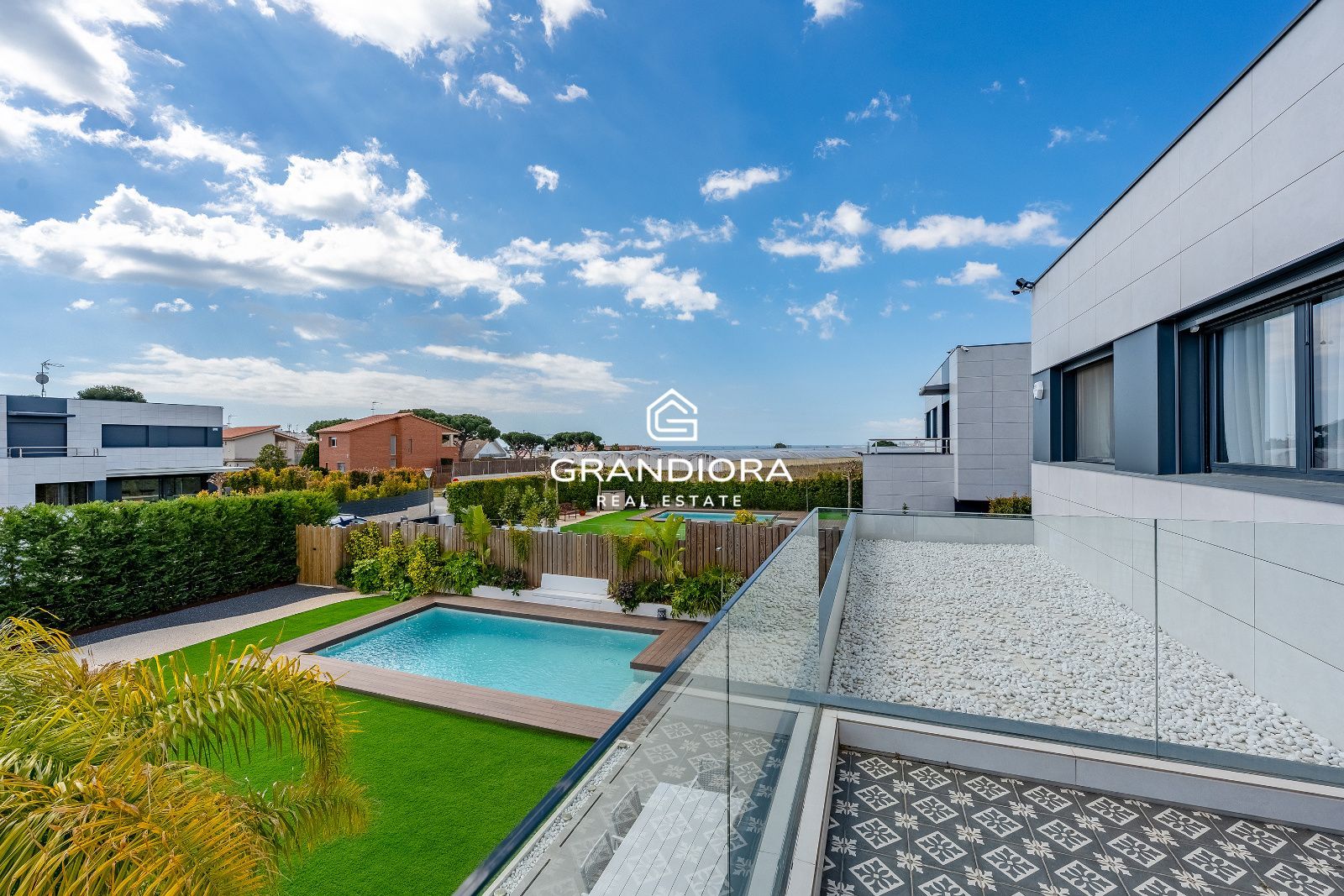 Villa de Lujo con Vistas al Mar, 5 hab. y Piscina Infinity en Sant Andreu de Llavaneres. - Imagen 48