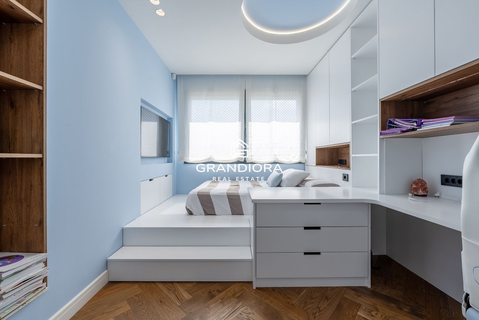 Villa de Lujo con Vistas al Mar, 5 hab. y Piscina Infinity en Sant Andreu de Llavaneres. - Imagen 31