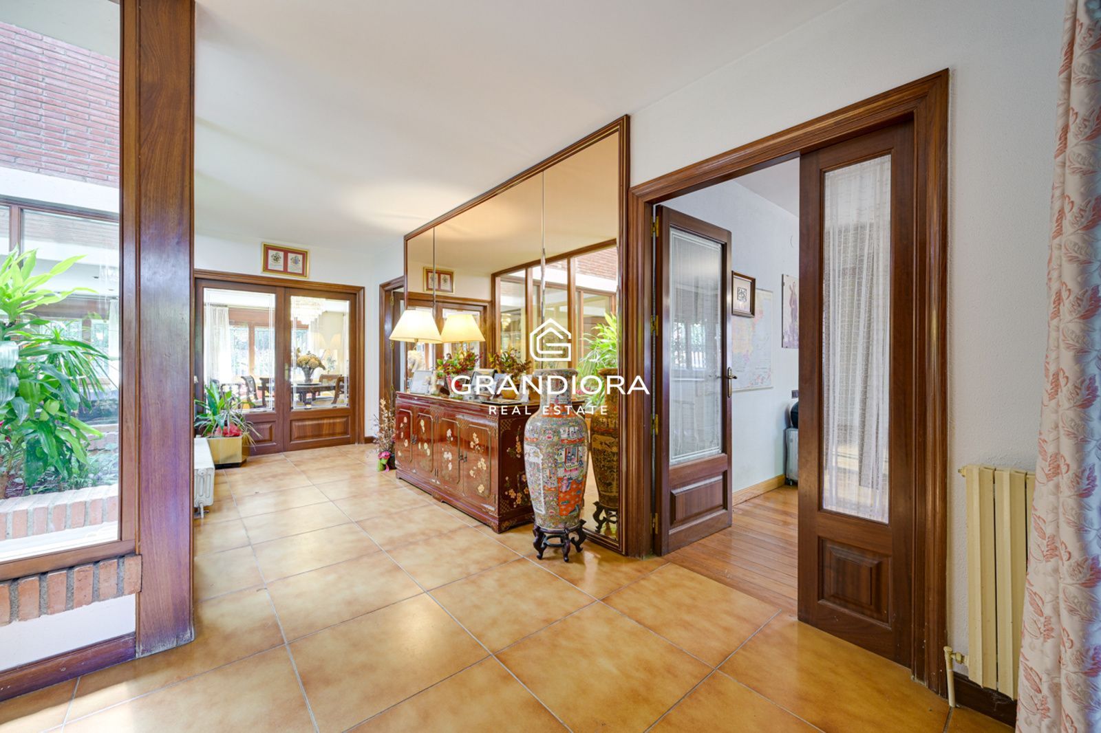 Casa independiente con piscina en el centro de Vilassar de Mar - Imagen 12