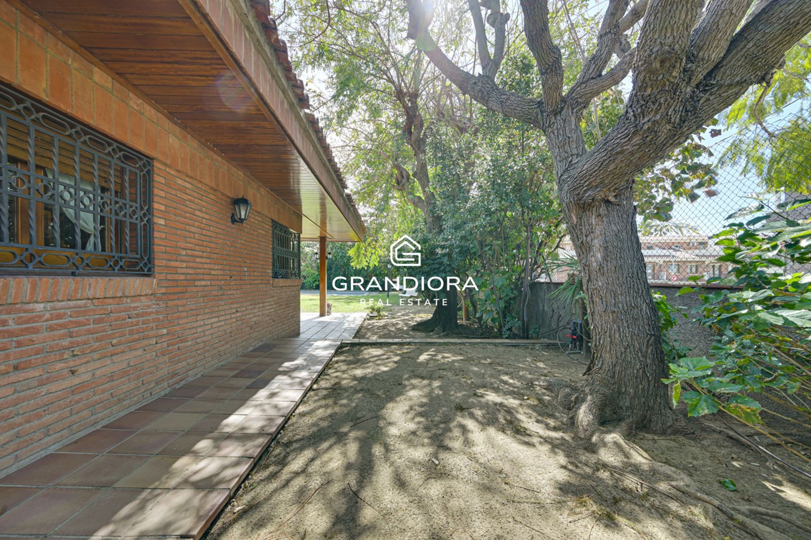 Casa independiente con piscina en el centro de Vilassar de Mar - Imagen 37