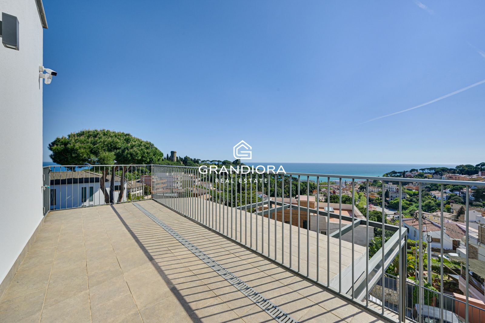 Espectacular Villa de Lujo con Vistas al Mar en Caldes d’Estrac - Imagen 25