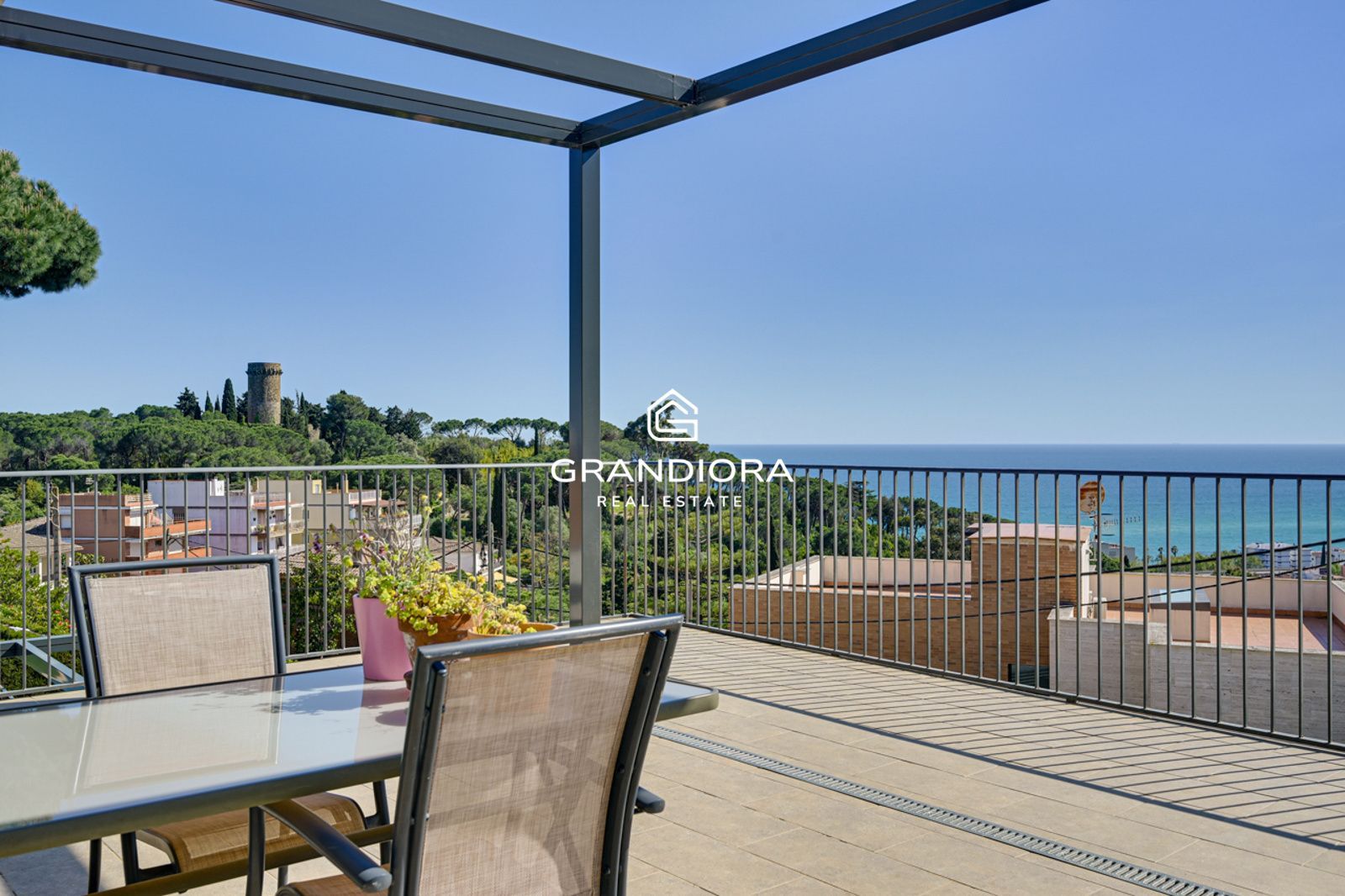 Espectacular Villa de Lujo con Vistas al Mar en Caldes d’Estrac - Imagen 30