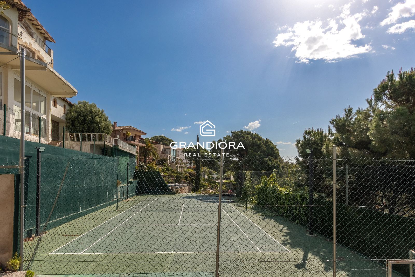Residencia de Alto Valor Patrimonial con vistas al mar en Lloret de Mar - Imagen 18