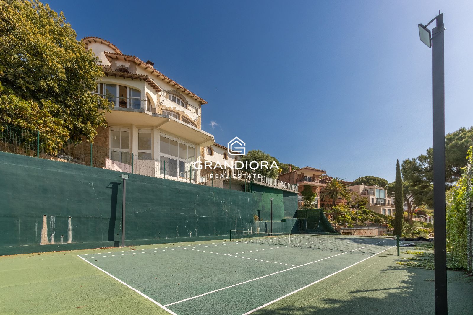 Residencia de Alto Valor Patrimonial con vistas al mar en Lloret de Mar - Imagen 19