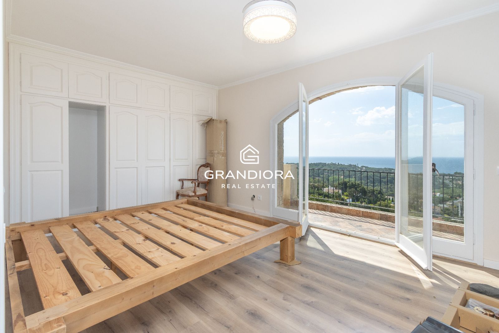Residencia de Alto Valor Patrimonial con vistas al mar en Lloret de Mar - Imagen 38