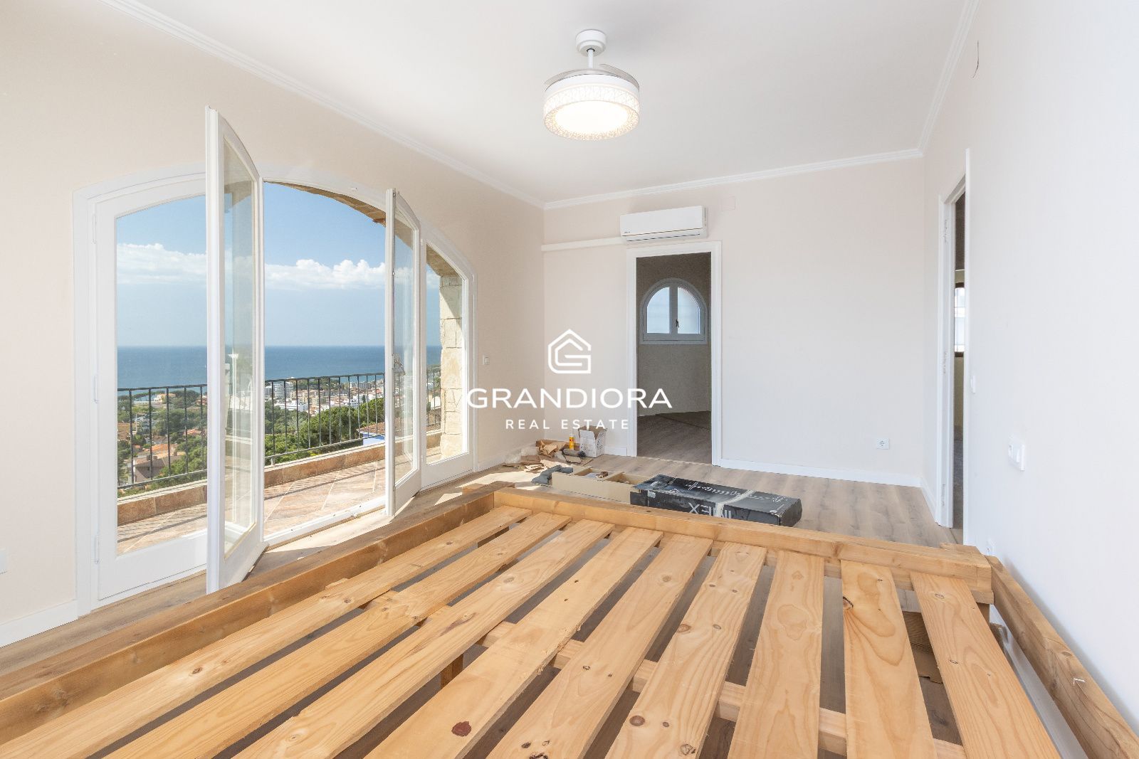 Residencia de Alto Valor Patrimonial con vistas al mar en Lloret de Mar - Imagen 39
