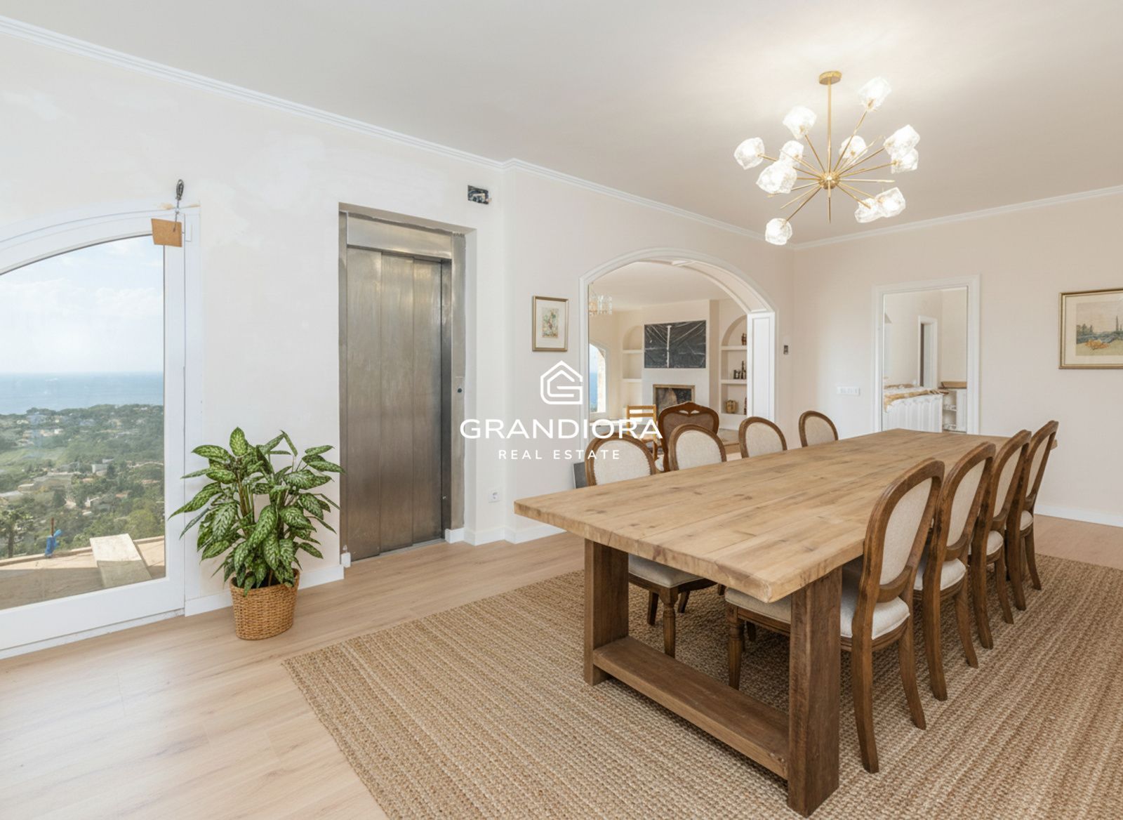 Residencia de Alto Valor Patrimonial con vistas al mar en Lloret de Mar - Imagen 4