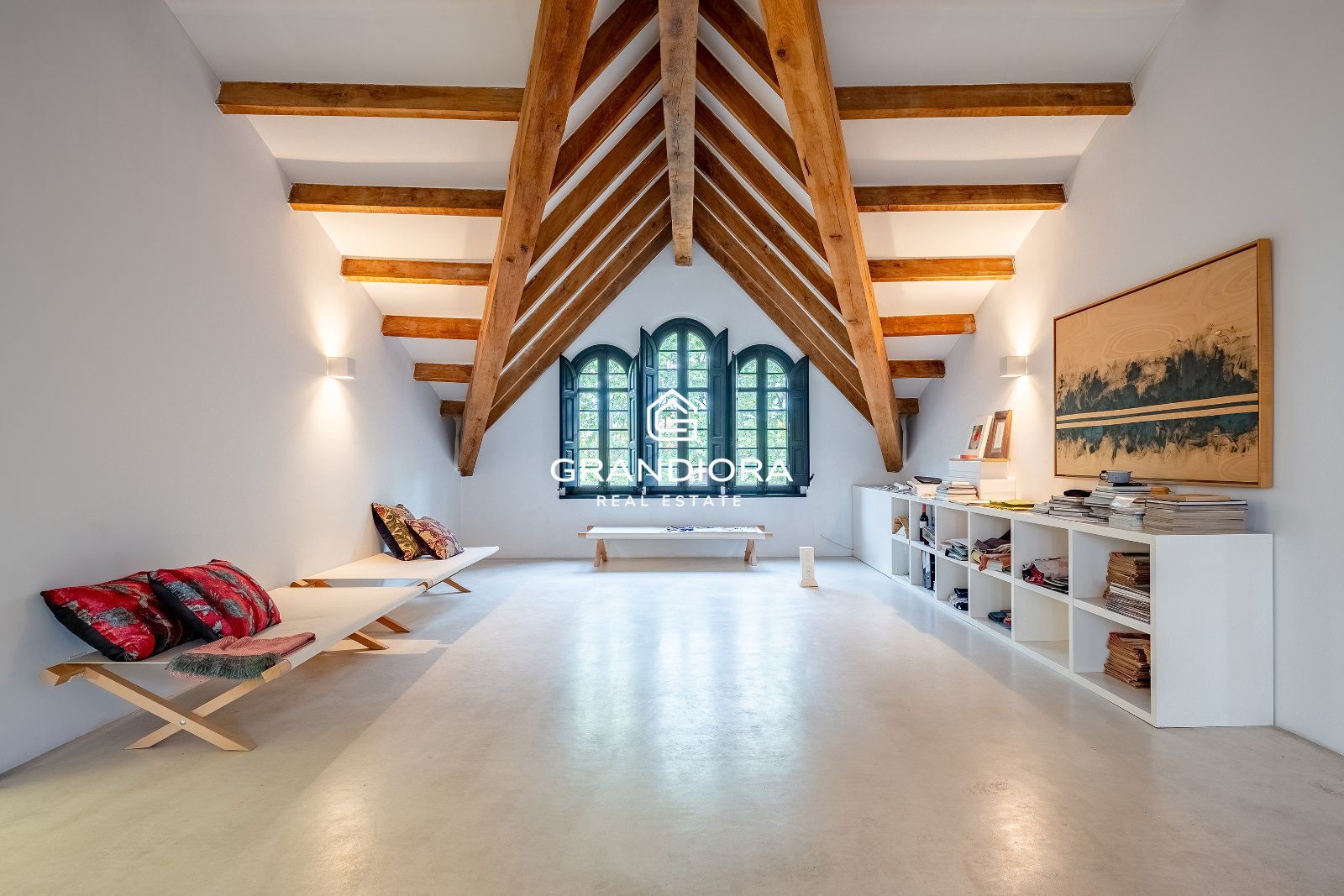 Villa de lujo de más de 1.000 m² en parcela de 5.000 m² con piscina y casa anexa - Imagen 42