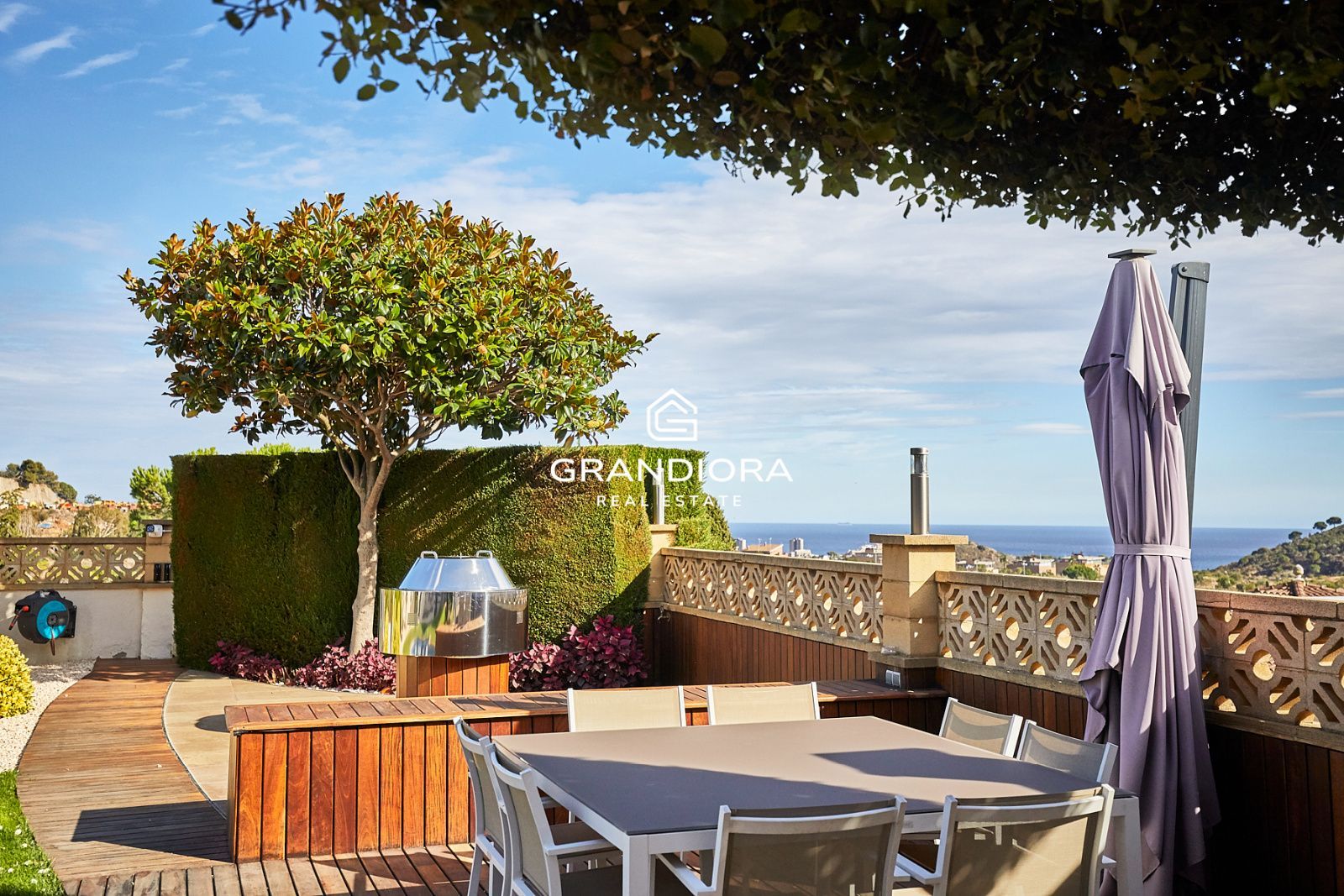 Exclusiva mansión con piscina en la prestigiosa urbanización Mas Ram - Imagen 54