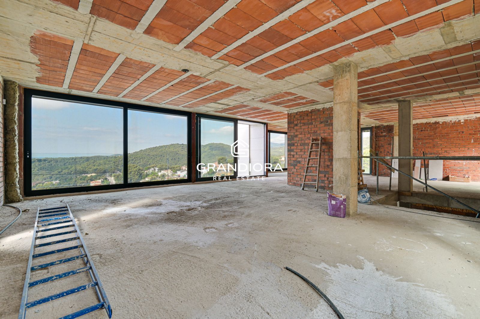 Villa con piscina infinity y vistas al mar en venta en Maresme - Imagen 22
