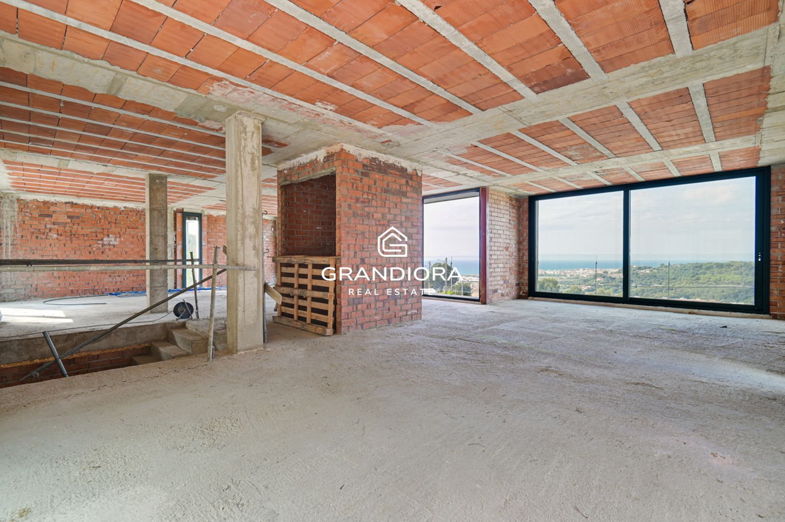 Villa con piscina infinity y vistas al mar en venta en Maresme - Imagen 30
