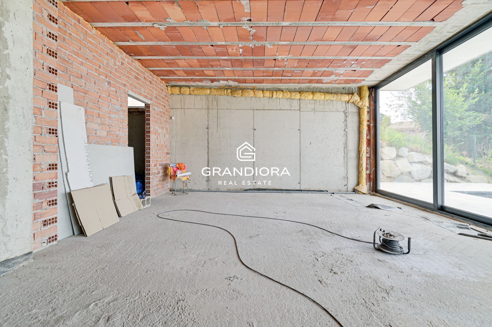 Villa con piscina infinity y vistas al mar en venta en Maresme - Imagen 17