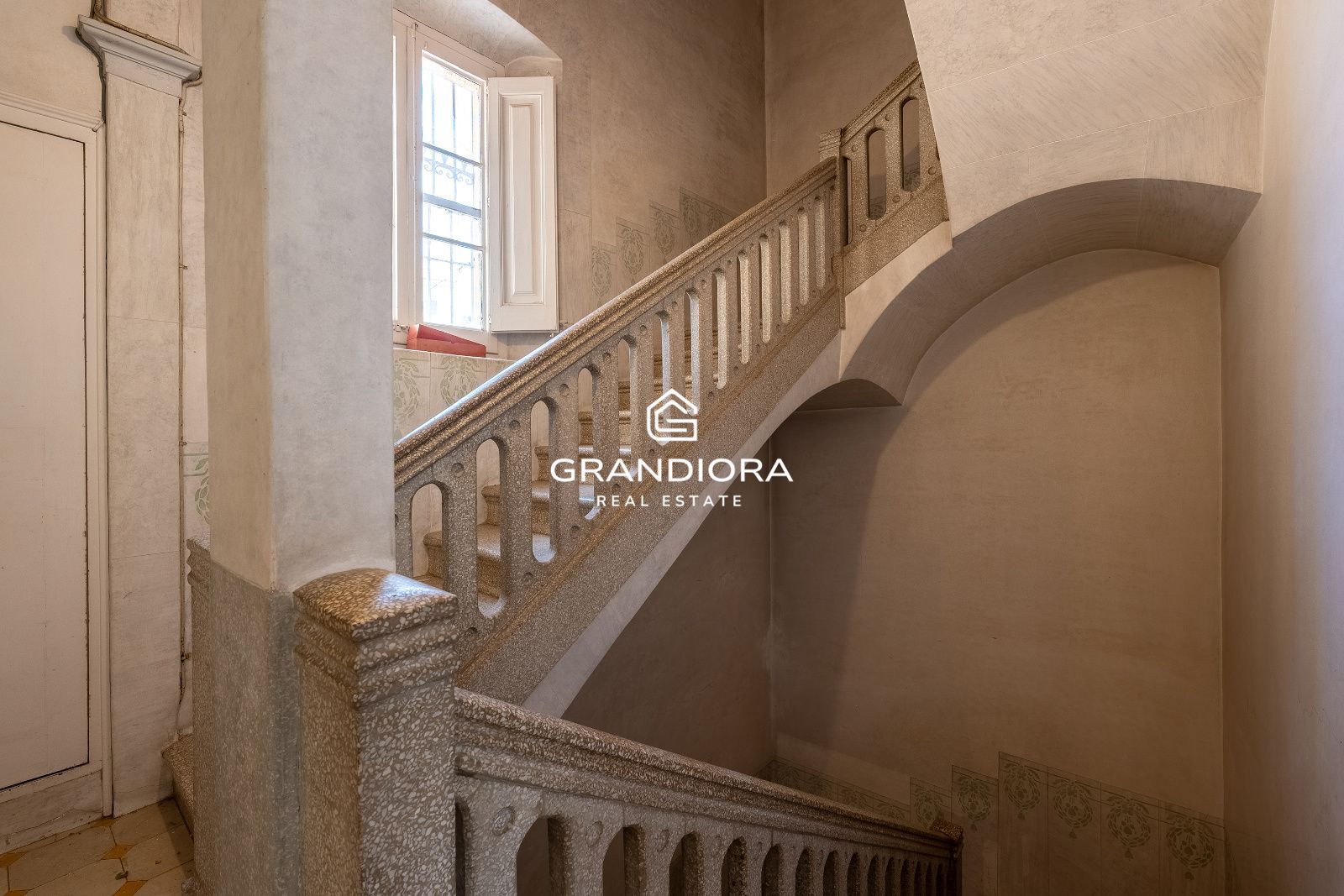 Masía modernista única en Masnou - Imagen 7