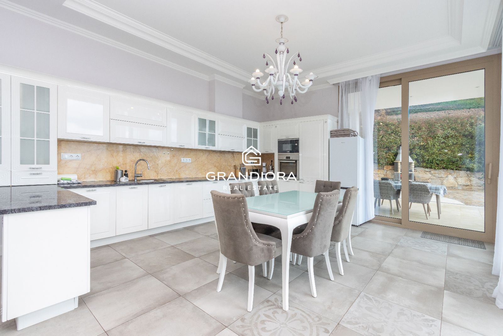 Villa de lujo con licencia turística y vistas al mar en Tossa de Mar - Imagen 15