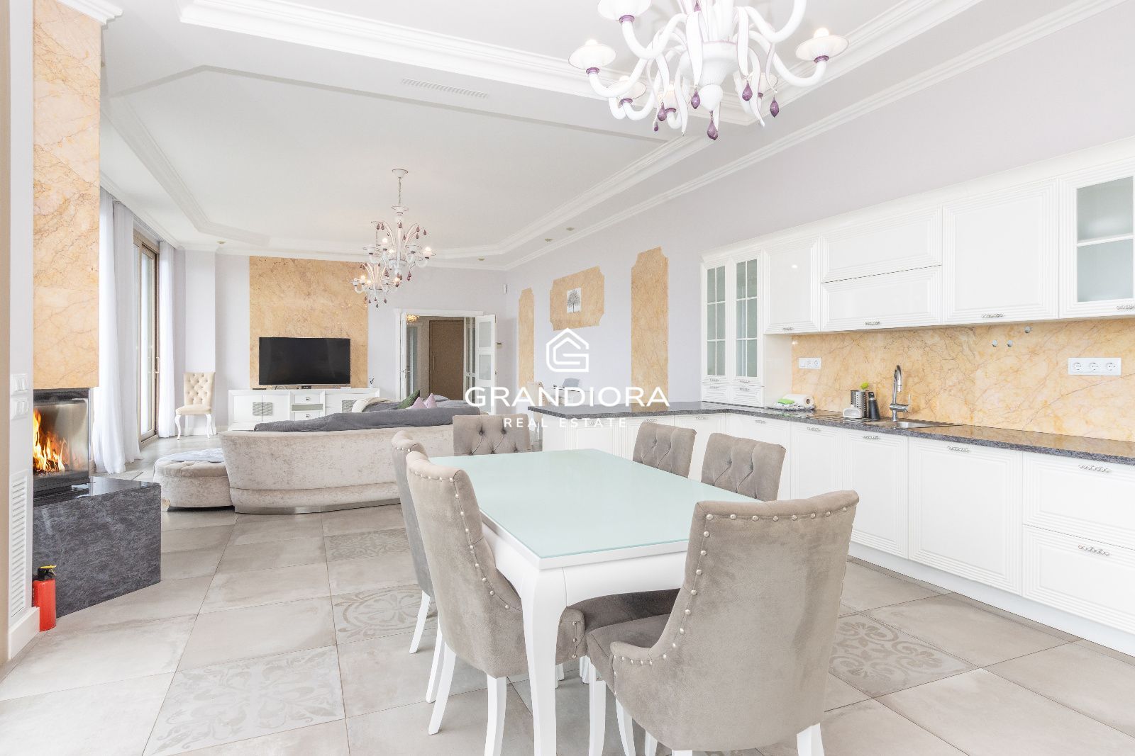 Villa de lujo con licencia turística y vistas al mar en Tossa de Mar - Imagen 17