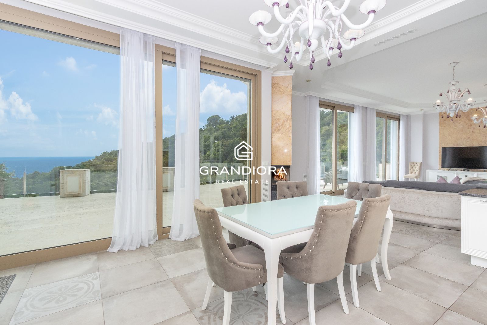 Villa de lujo con licencia turística y vistas al mar en Tossa de Mar - Imagen 19