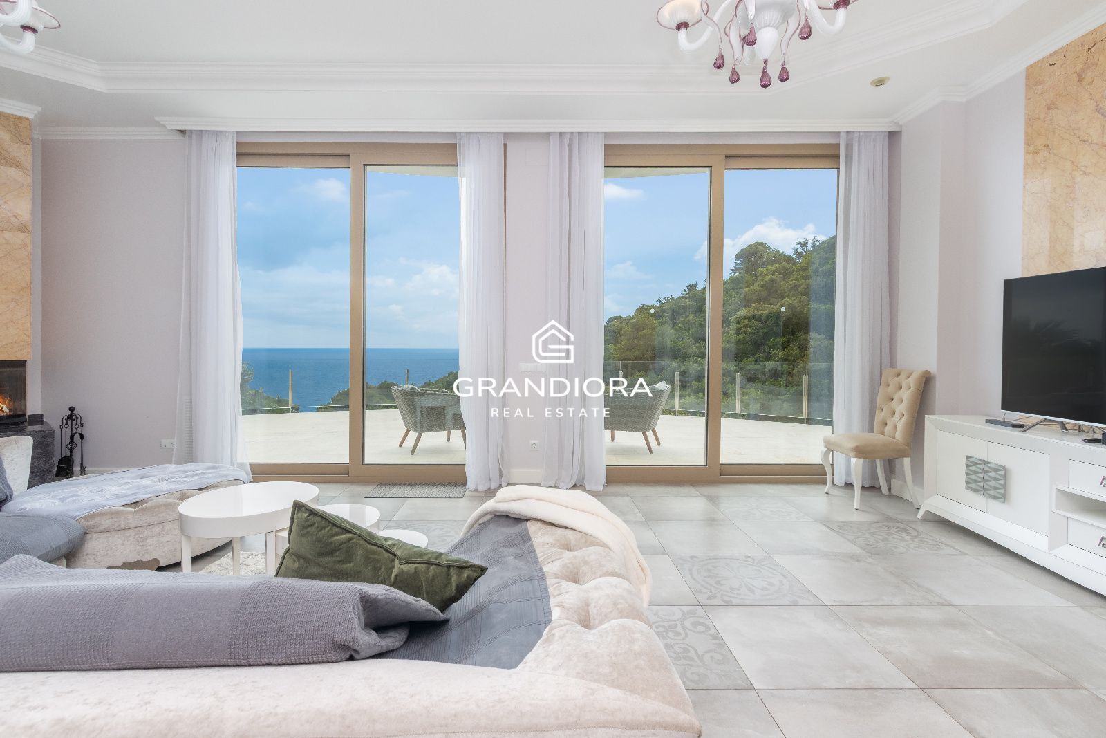 Villa de lujo con licencia turística y vistas al mar en Tossa de Mar - Imagen 20