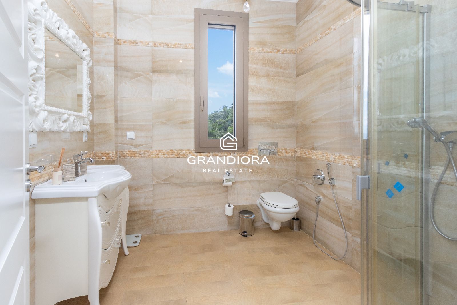 Villa de lujo con licencia turística y vistas al mar en Tossa de Mar - Imagen 22