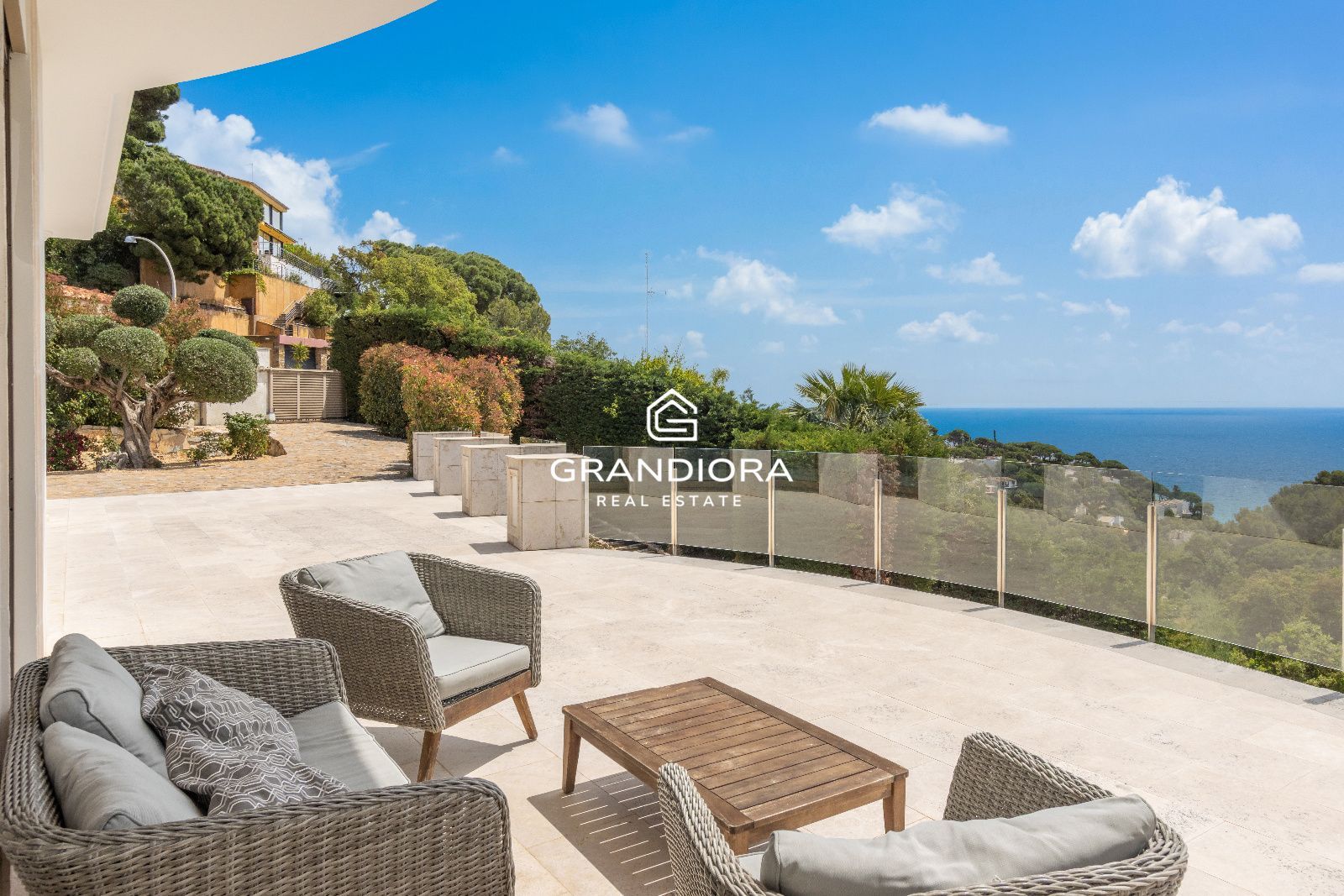 Villa de lujo con licencia turística y vistas al mar en Tossa de Mar - Imagen 21