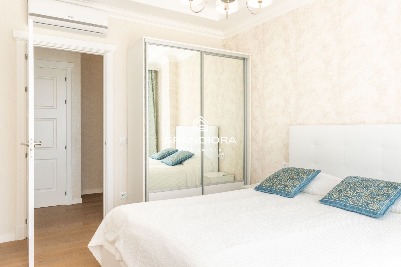 Villa de lujo con licencia turística y vistas al mar en Tossa de Mar - Imagen 40