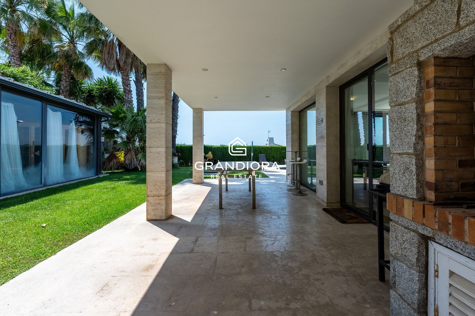 Villa de lujo con vistas al mar en Can Teixidó - Imagen 5