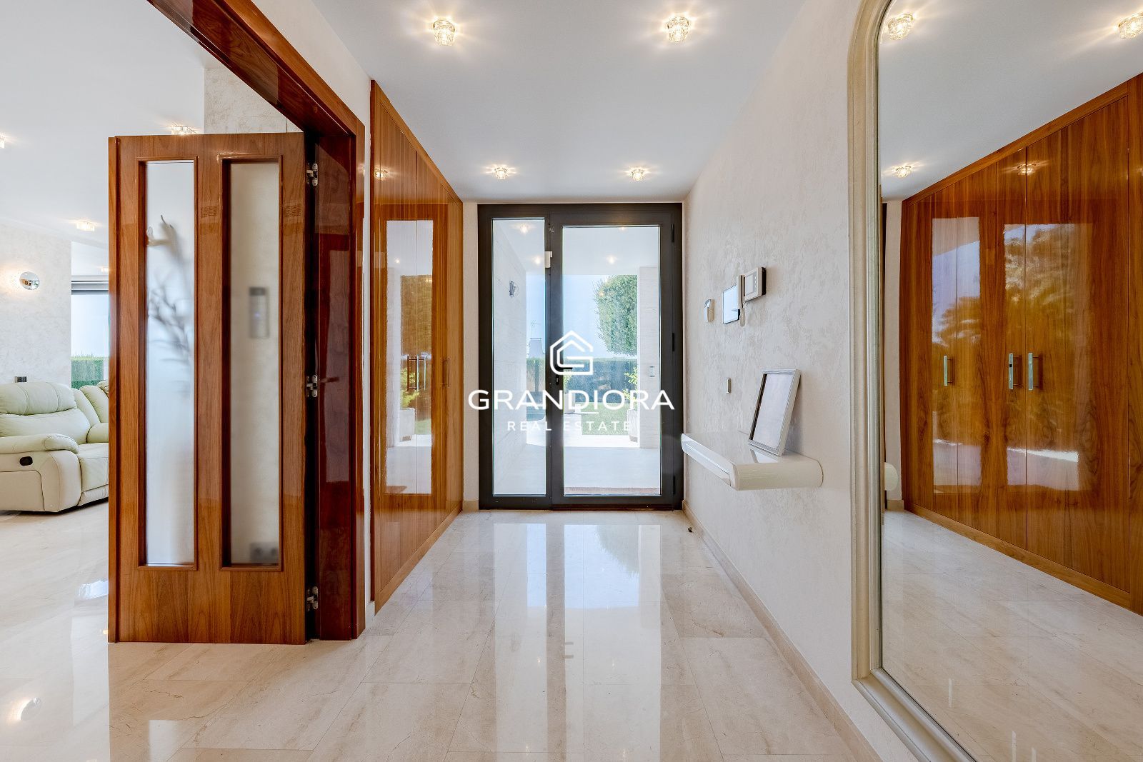 Villa de lujo con vistas al mar en Can Teixidó - Imagen 6