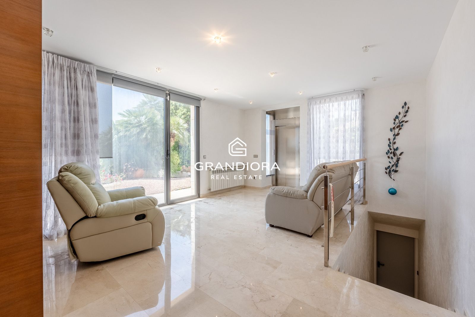 Villa de lujo con vistas al mar en Can Teixidó - Imagen 18