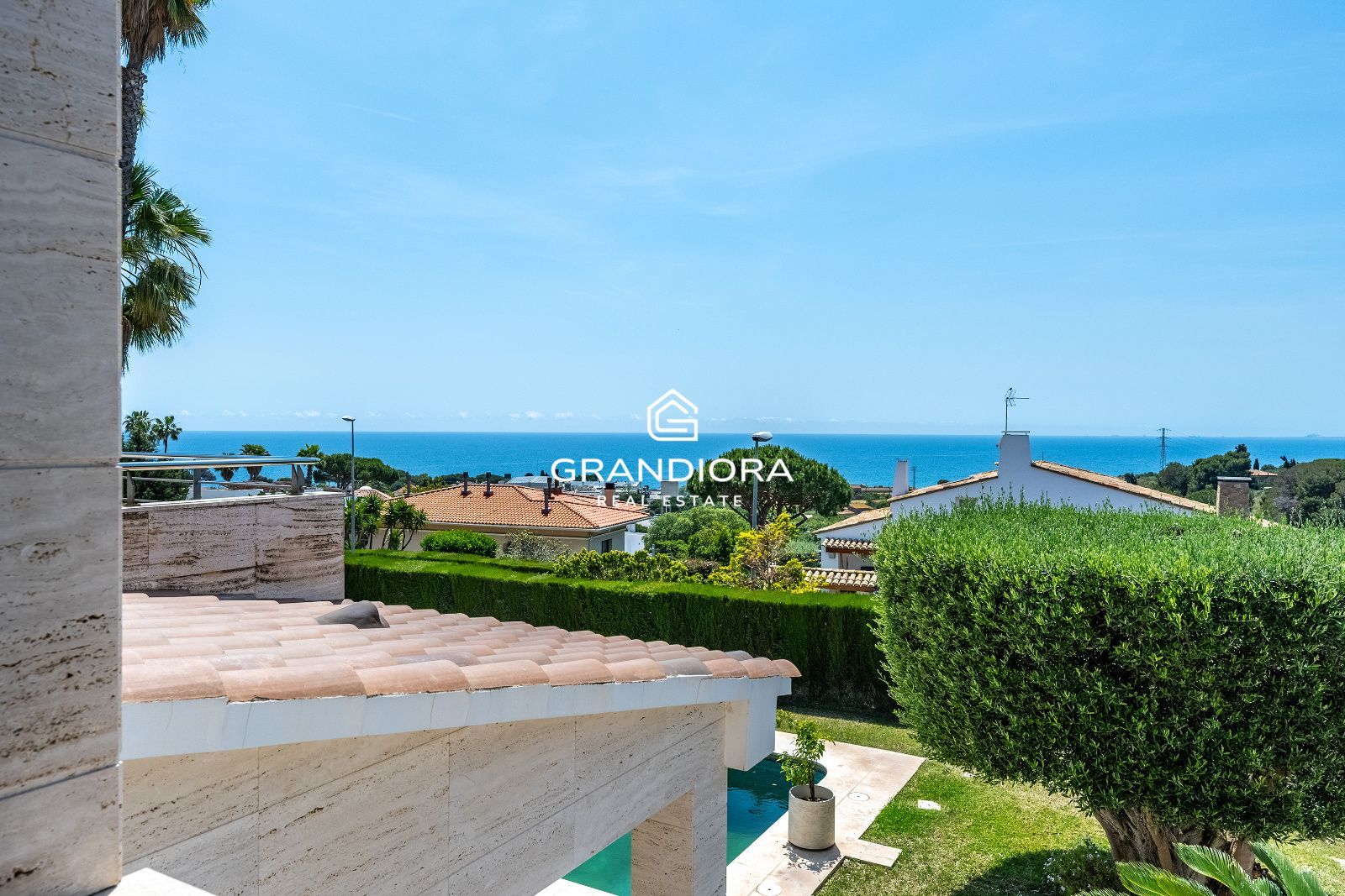 Villa de lujo con vistas al mar en Can Teixidó - Imagen 28