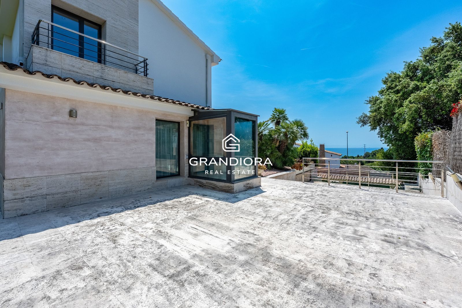 Villa de lujo con vistas al mar en Can Teixidó - Imagen 54