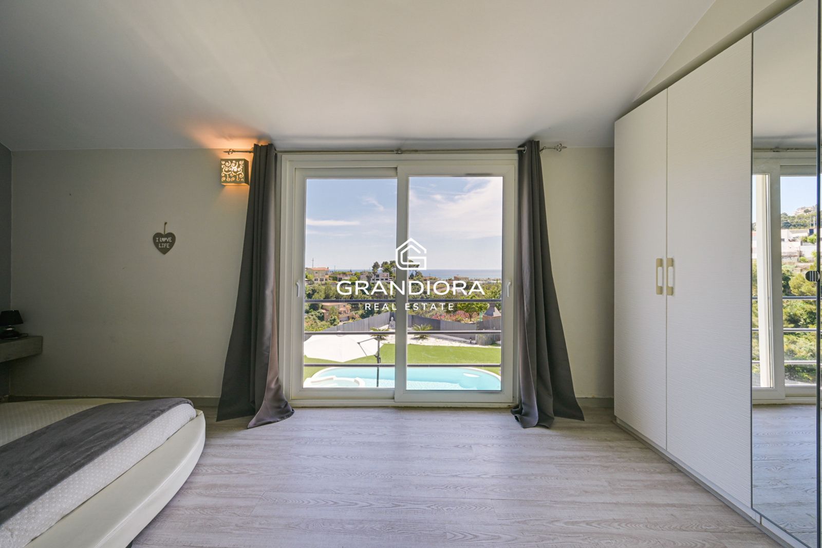 Villa con Licencia Turistica, Vistas al Mar, Piscina Climatizada y Jacuzzi - Imagen 42