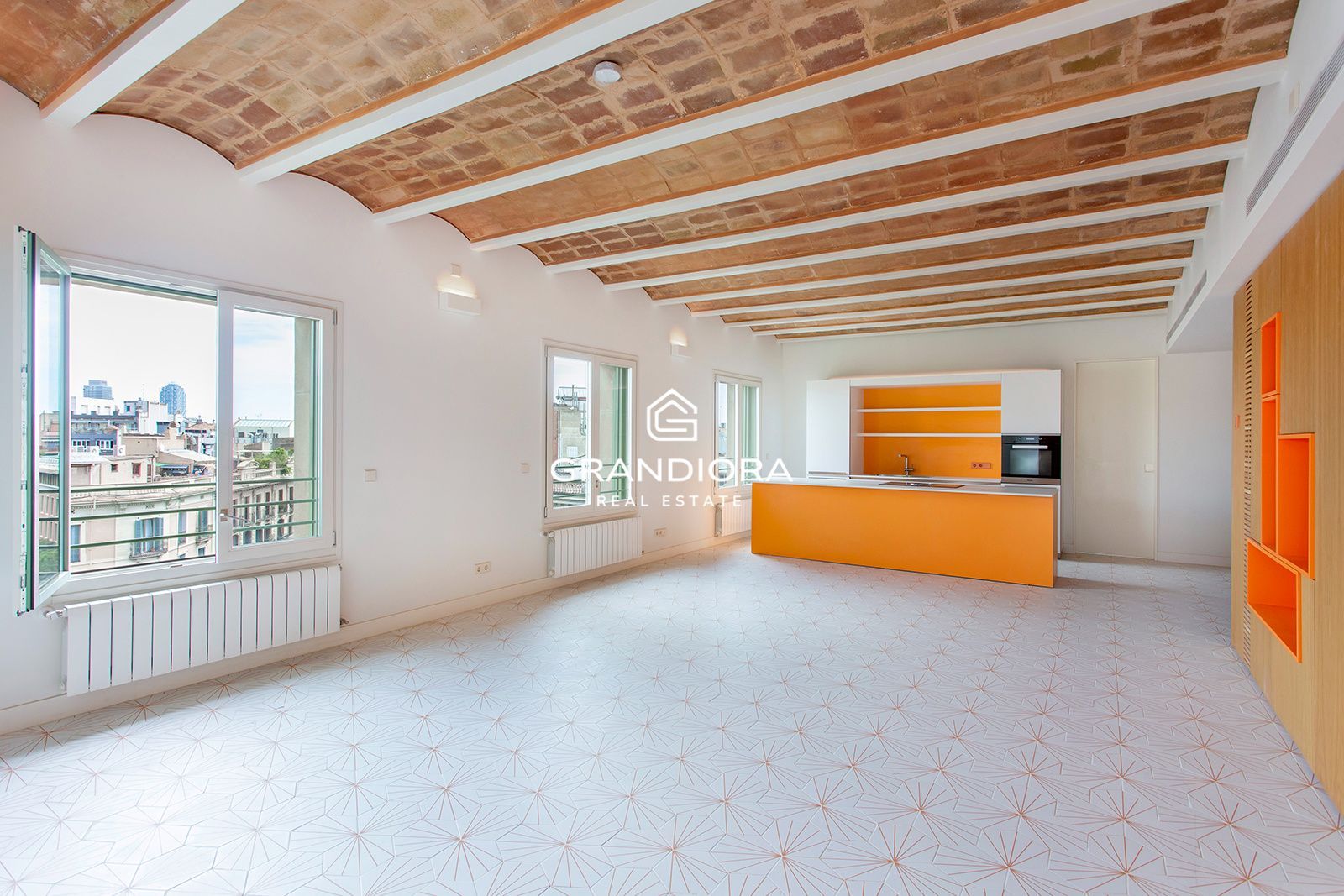 Ático de Autor con Terraza Privada y Wellness Resort en Dreta de l’Eixample - Imagen 7