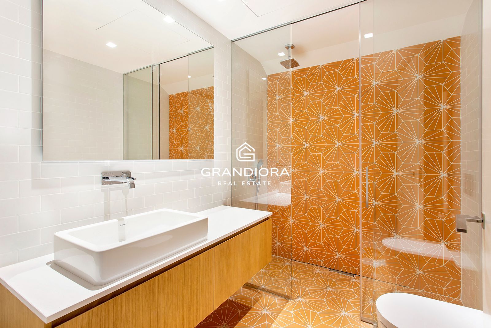 Ático de Autor con Terraza Privada y Wellness Resort en Dreta de l’Eixample - Imagen 19