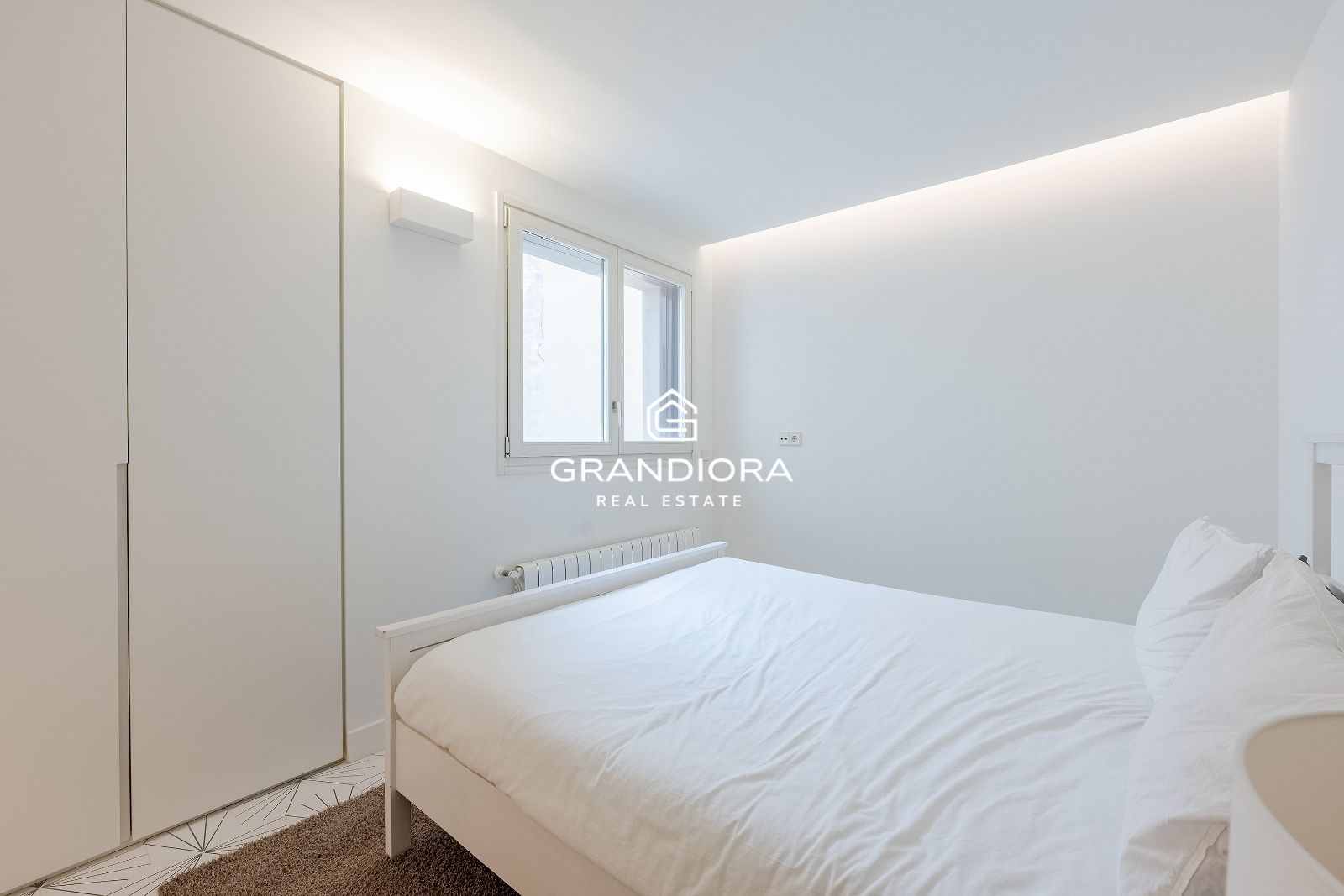 Piso exclusivo con 2 suites y servicios de hotel de lujo en Eixample - Imagen 18
