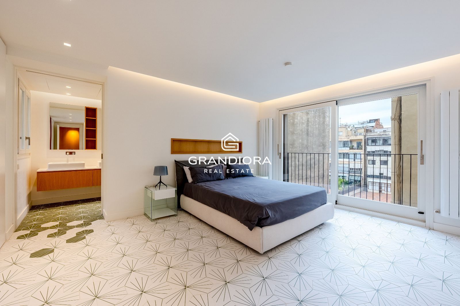 Piso exclusivo con 2 suites y servicios de hotel de lujo en Eixample - Imagen 22