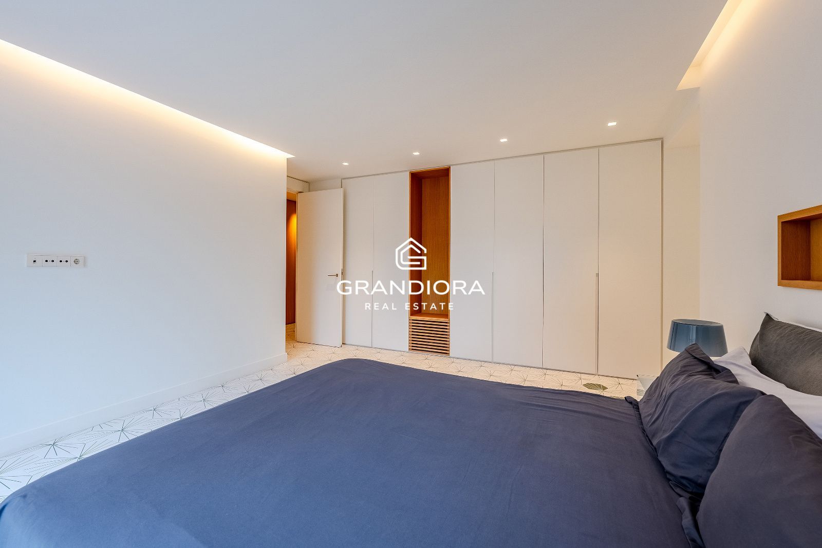 Piso exclusivo con 2 suites y servicios de hotel de lujo en Eixample - Imagen 25