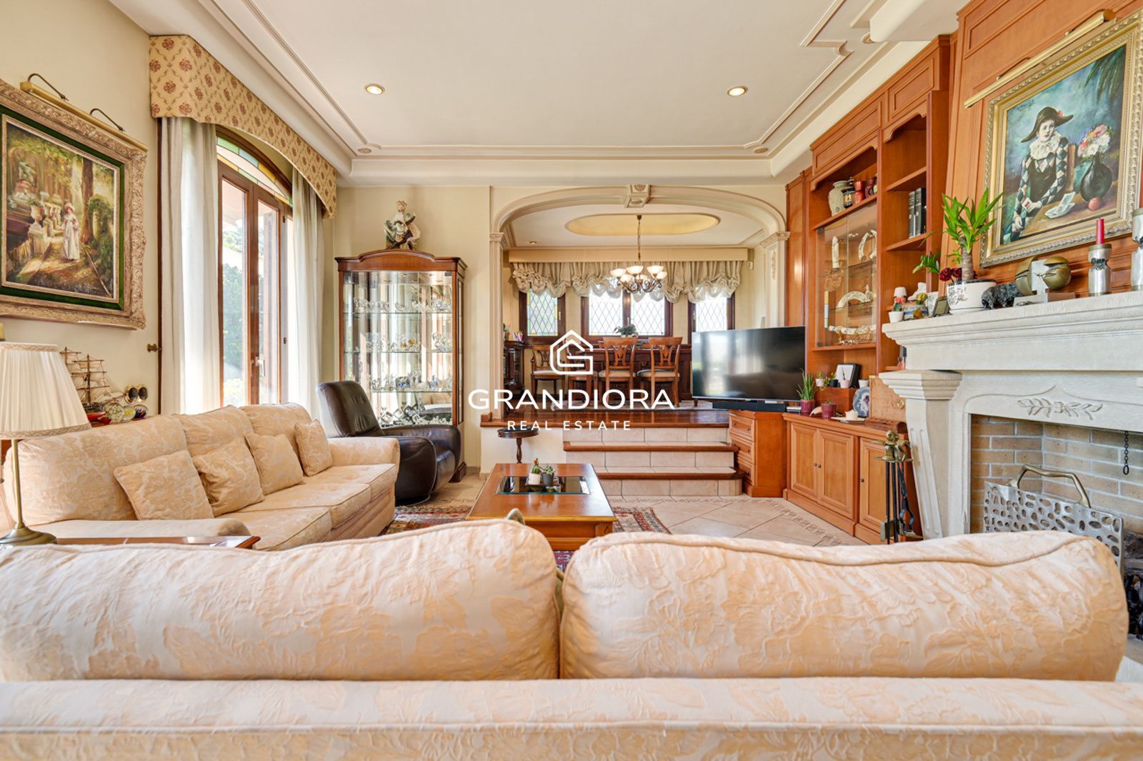 Casa en venta con piscina y vistas al mar a 25 minutos de Barcelona - Imagen 10