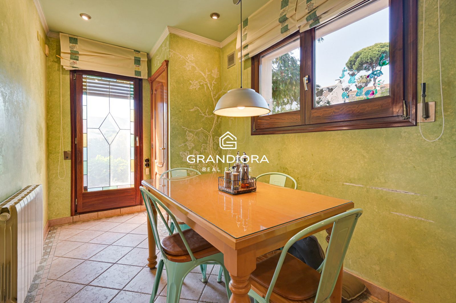 Casa en venta con piscina y vistas al mar a 25 minutos de Barcelona - Imagen 18