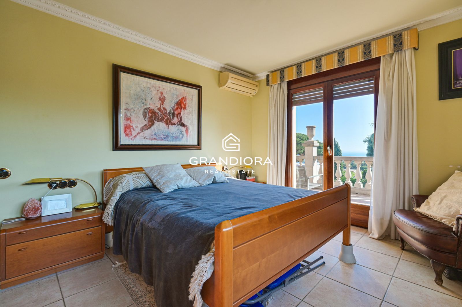 Casa en venta con piscina y vistas al mar a 25 minutos de Barcelona - Imagen 36