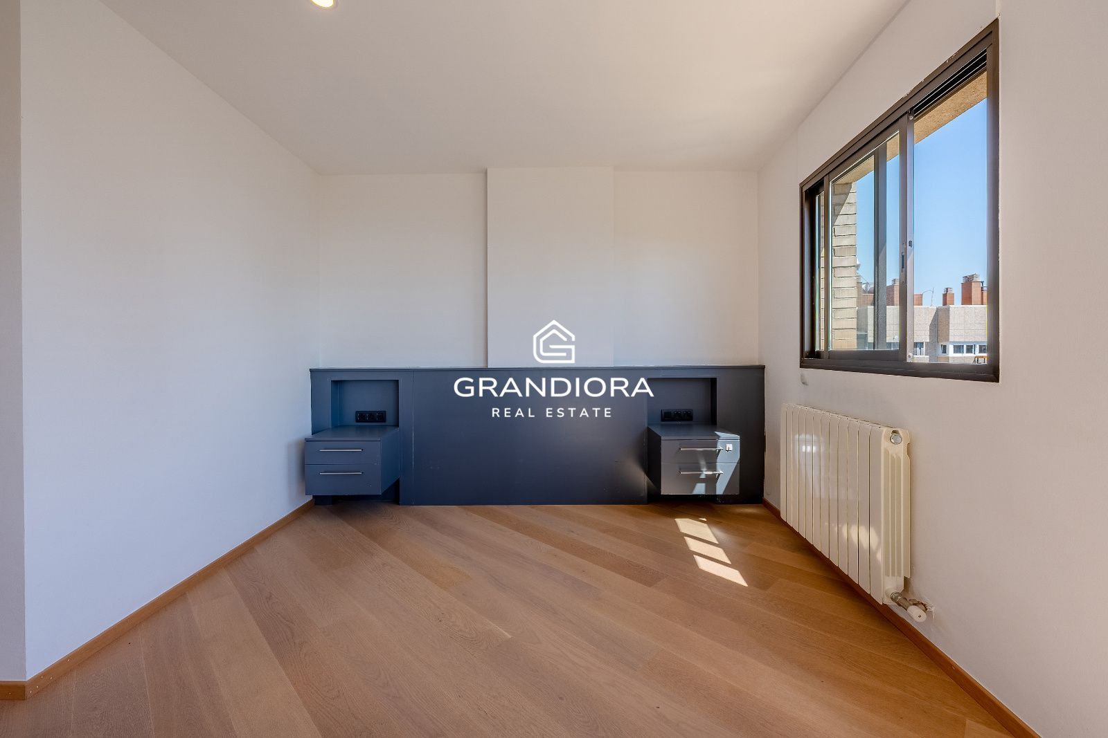 Piso reformado con vistas al mar y Montjuïc en Sant Gervasi – Galvany - Imagen 13