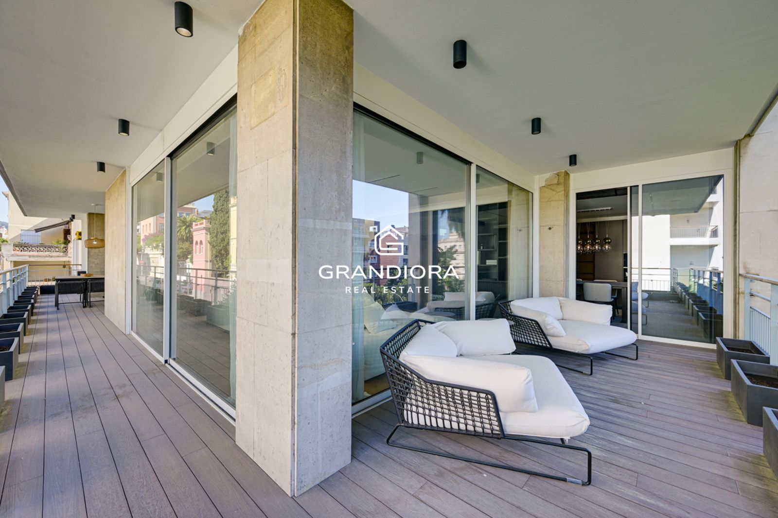 Exclusivo piso de lujo en Tres Torres con terraza de 45m - Imagen 22
