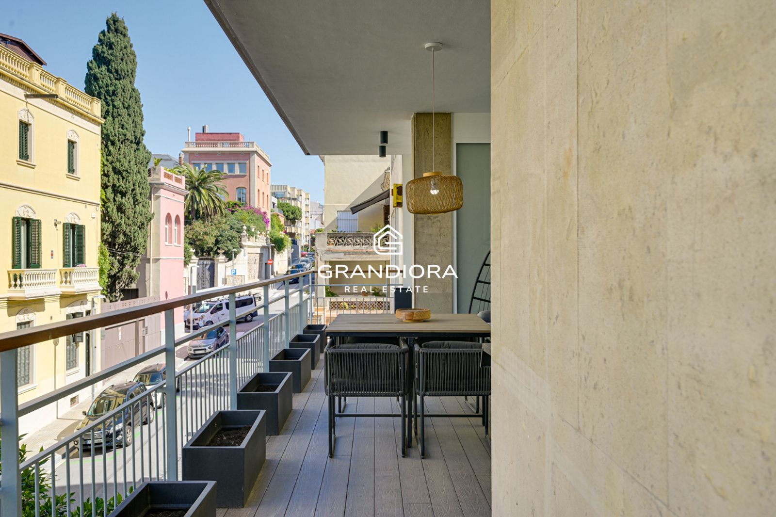 Exclusivo piso de lujo en Tres Torres con terraza de 45m - Imagen 24